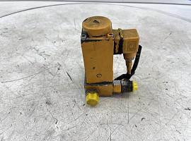 Liebherr LTM 1140 Directional control valve