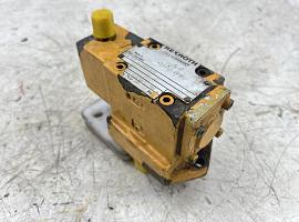 Liebherr LTM 1030 DIRECTIONAL CONTROL VALVE