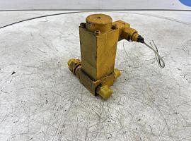 Liebherr LTM 1050-1 DIRECTIONAL CONTROL VALVE