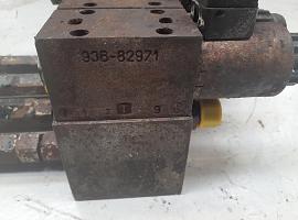 Grove GMK 5100 control block separate steering