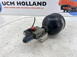 Spierings SK477 AT4 level control and suspension lock