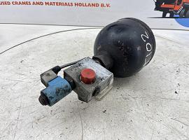 Spierings SK477 AT4 level control and suspension lock