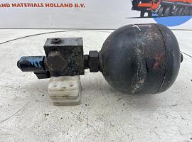 Spierings SK477 AT4 level control and suspension lock