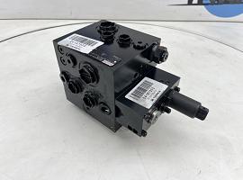 Terex hydraulic control valve