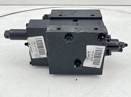 Terex hydraulic control valve