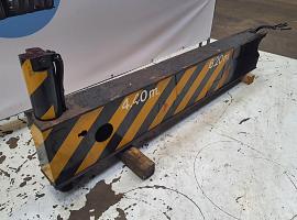 Grove GMK 3050 outrigger beam complete rear