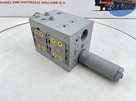 Terex-Demag AC 150 lowering brake valve