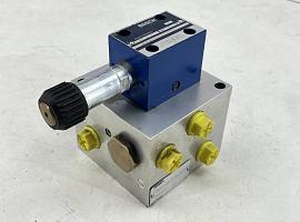 TEREX-DEMAG AC 120 valve block 