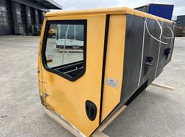 Liebherr LTM lower cab 