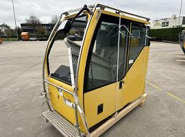 Liebherr LTM upper cab 