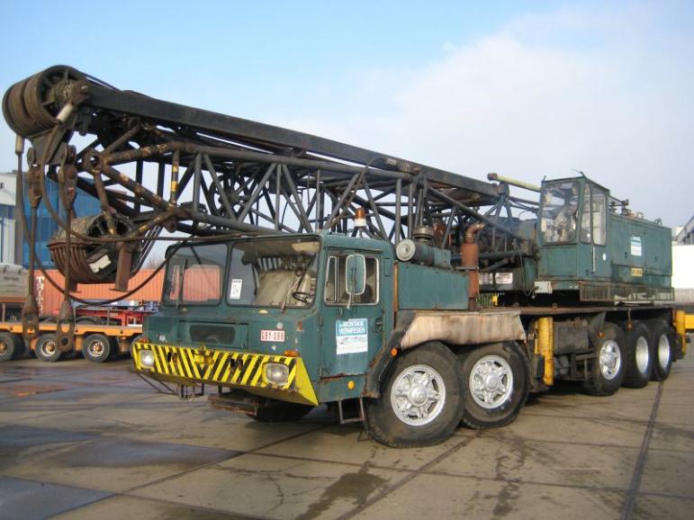 Demag TC 400