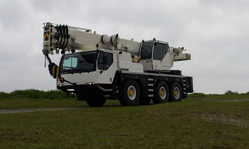 Liebherr LTM 1055-3.1