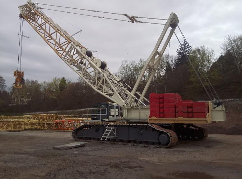 Crawler Crane 300T