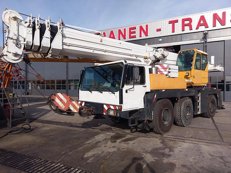 Liebherr LTM 1050-1