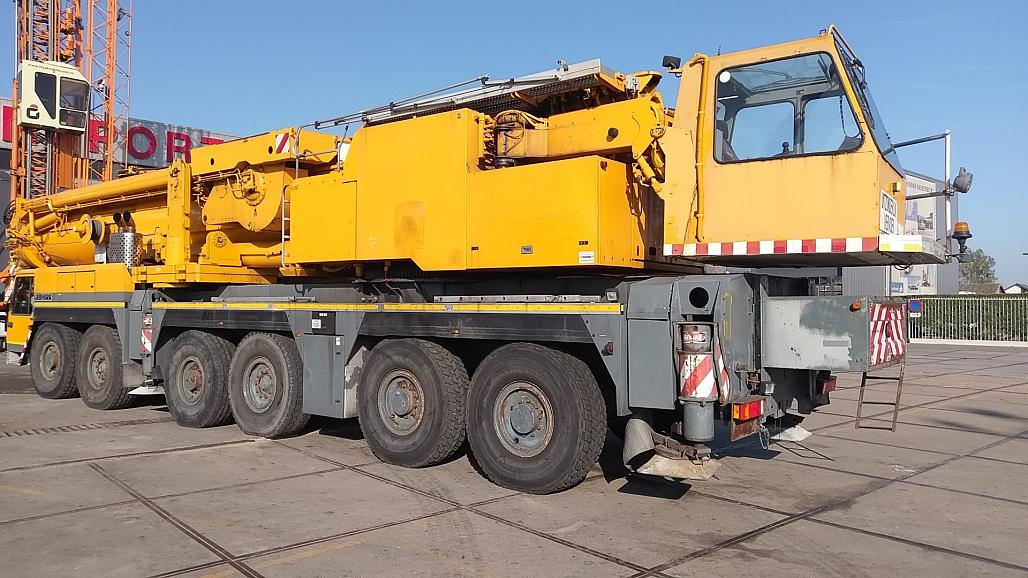 Liebherr LTM 1300-1