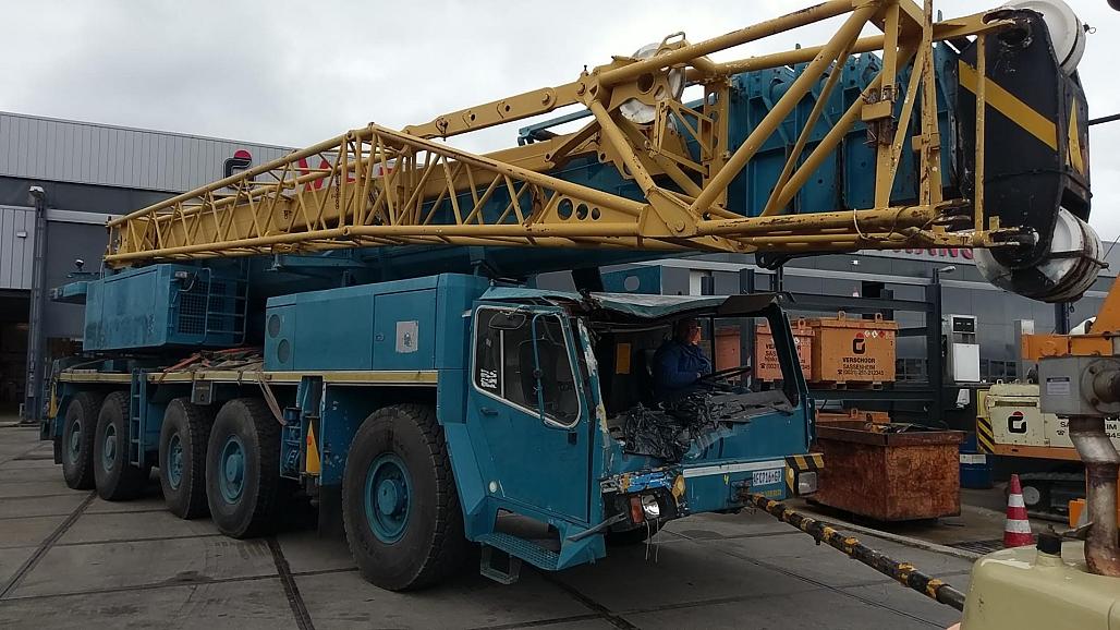 Liebherr LTM 1120/1