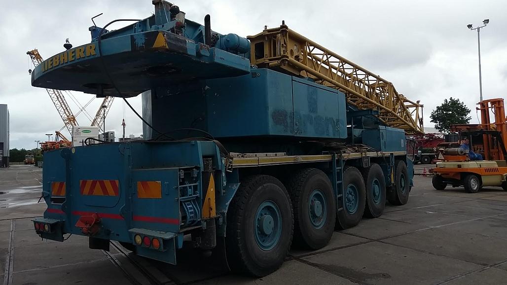Liebherr LTM 1120/1