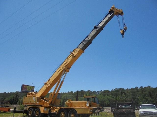 Grove TM 880