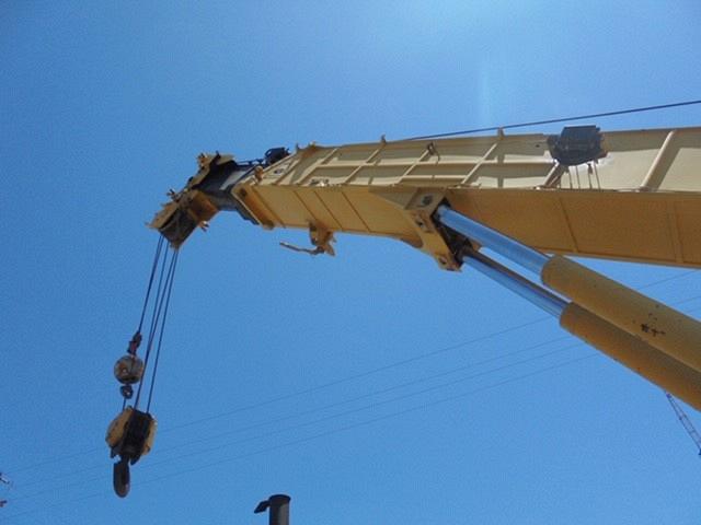 Grove TM 880