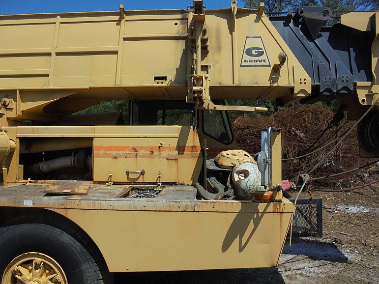 Grove TM 880