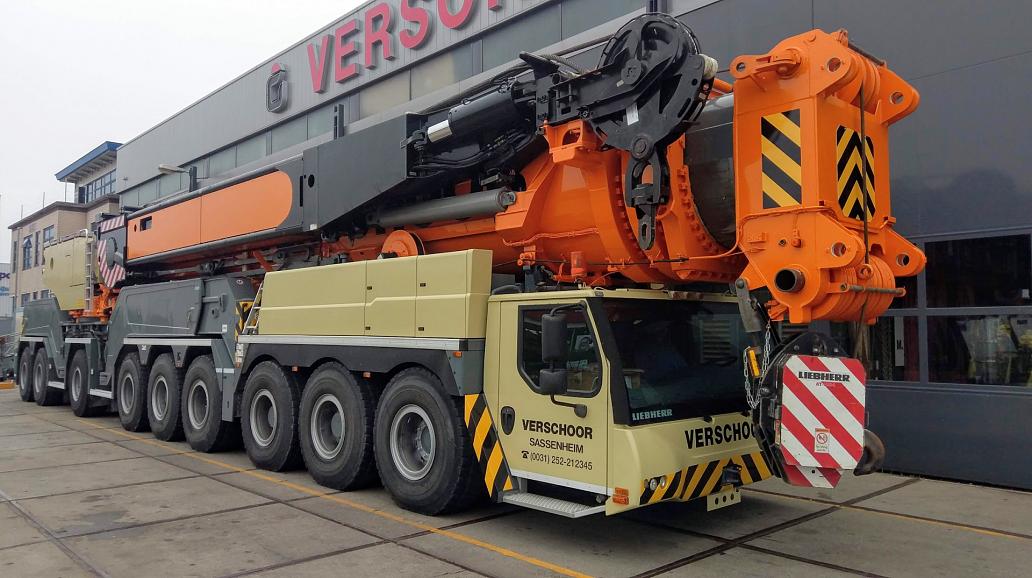 Liebherr LTM 1800-9.1