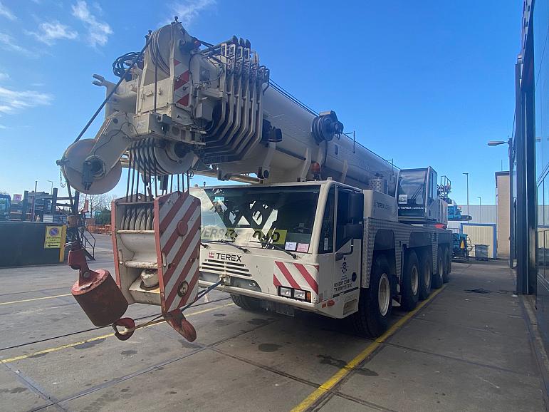 Demag AC 200-1