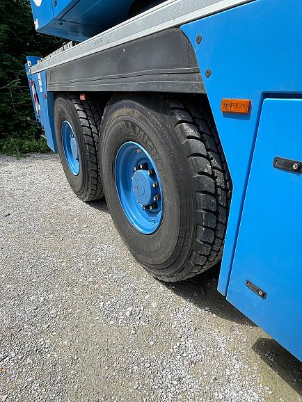 Liebherr LTM 1230-5.1 