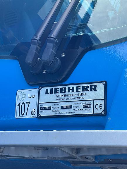 Liebherr LTM 1230-5.1 