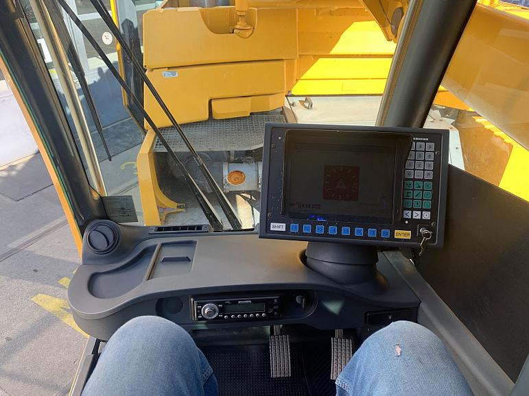 Liebherr LTM 1050-3.1 