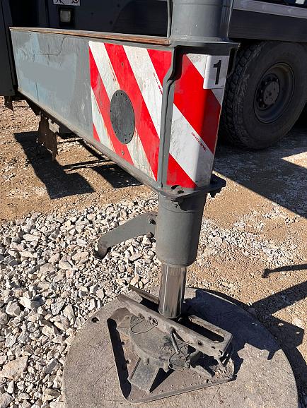 Liebherr LTM 1070 - 4.2