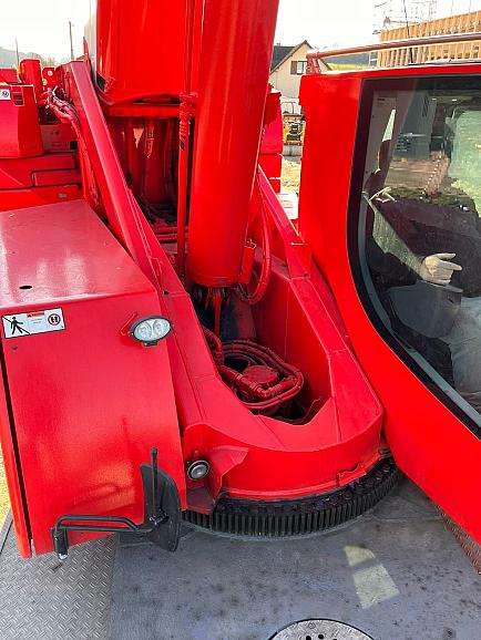 Liebherr LTM 1070 - 4.2