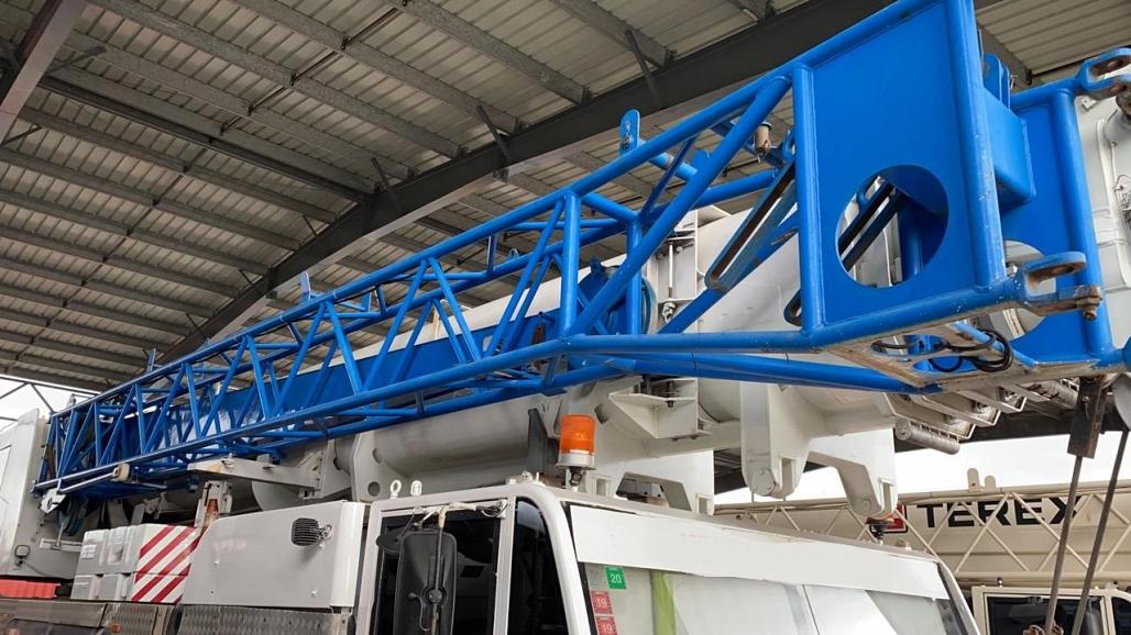 Demag AC 140 