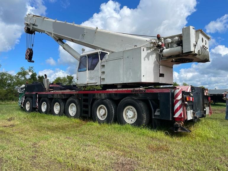 Liebherr LTM 1225