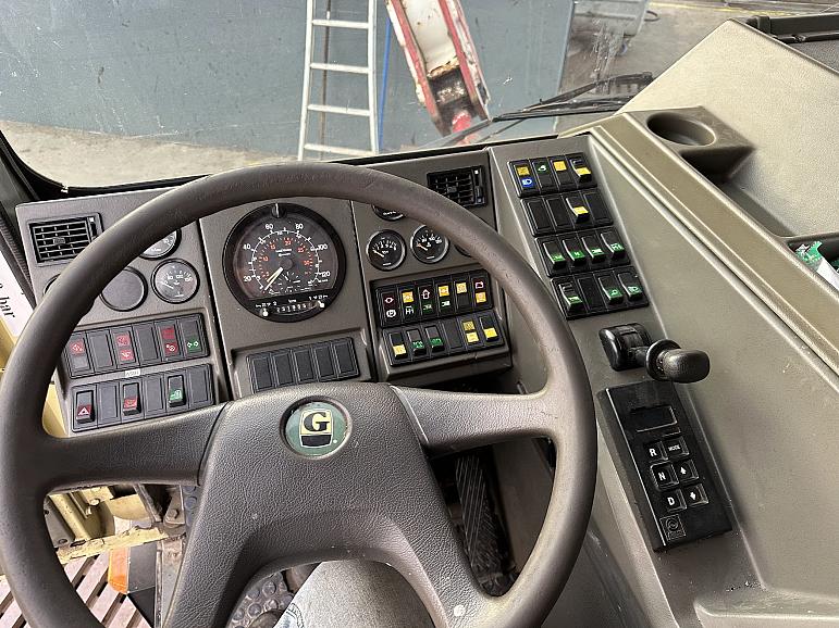 Grove GMK 3050