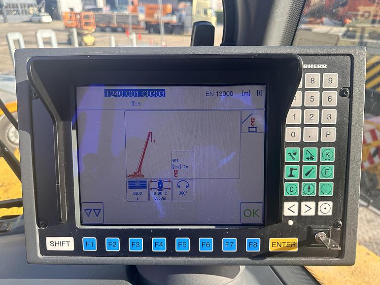 Liebherr LTM 1300-6.2