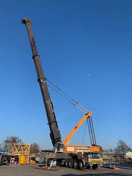 Liebherr LG 1550 / LTM 1800