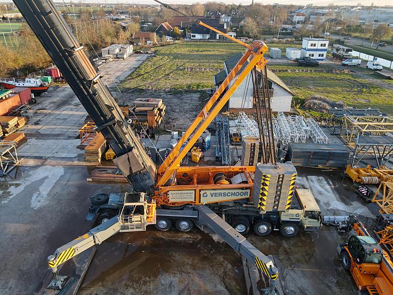 Liebherr LG 1550 / LTM 1800