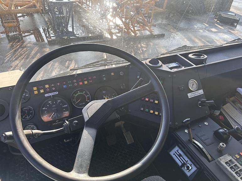 Liebherr LG 1550 / LTM 1800
