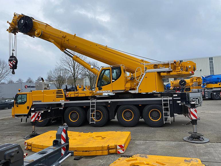 Liebherr LTM 1150-5.3