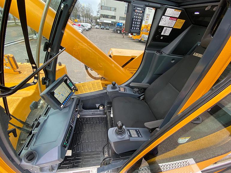 Liebherr LTM 1150-5.3