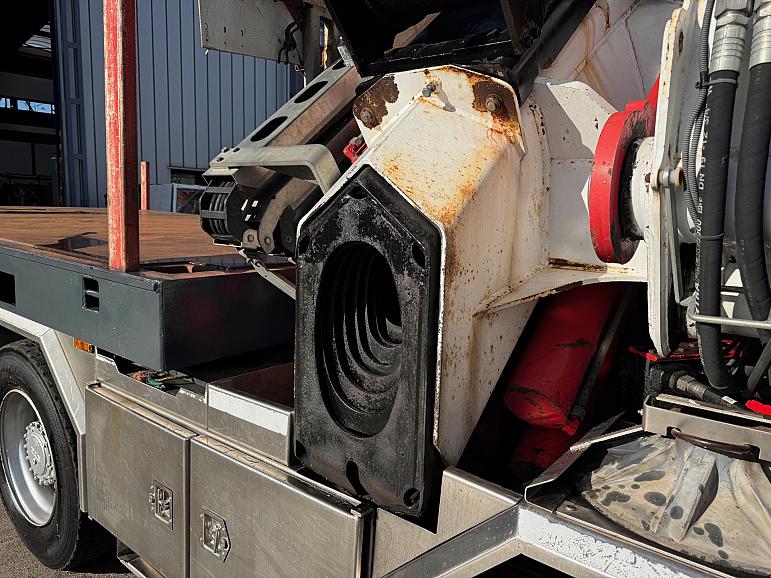Ginaf X4241 - Fassi F1300AXP.28
