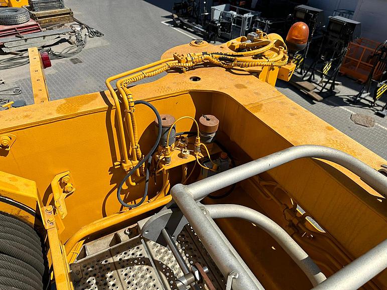 Liebherr LTM 1250-5.1 