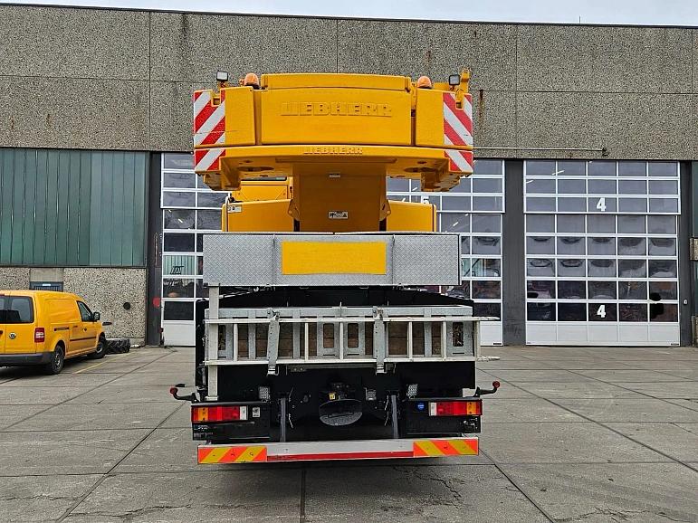 Liebherr LTM 1070-4.2 