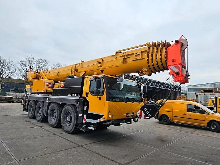 Liebherr LTM 1070-4.2 