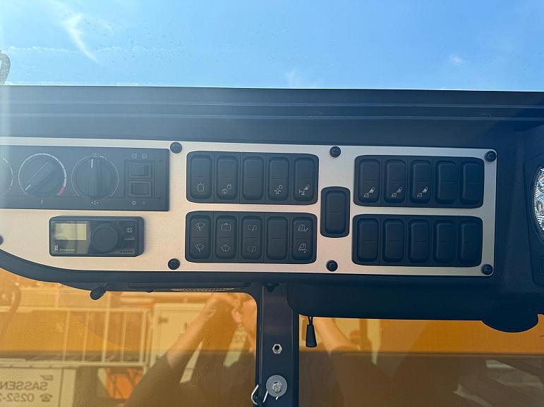 Tadano AC 5.220 L-1 