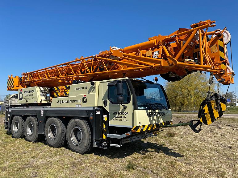 Liebherr LTM 1070-4.2