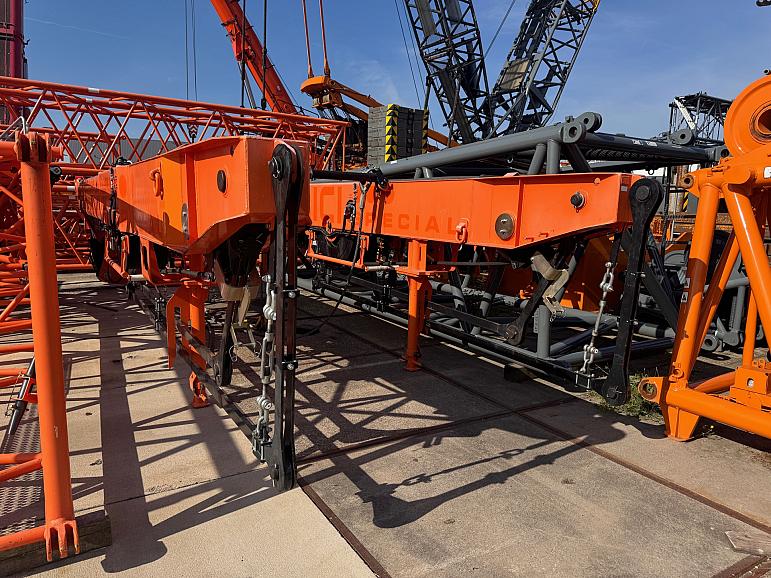 Grove GMK 6400