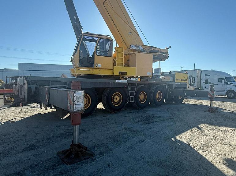 Grove GMK 5200