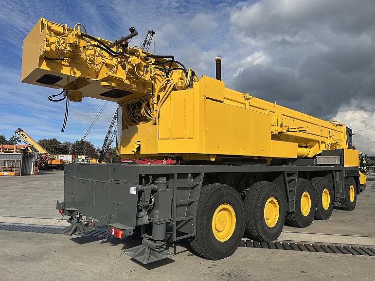 Grove GMK 5200