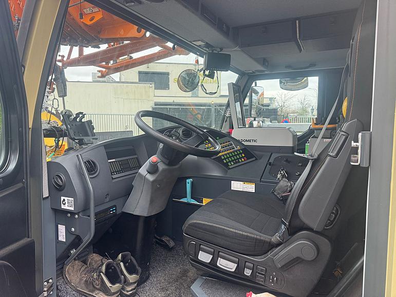 Liebherr LTM 1150-5.3